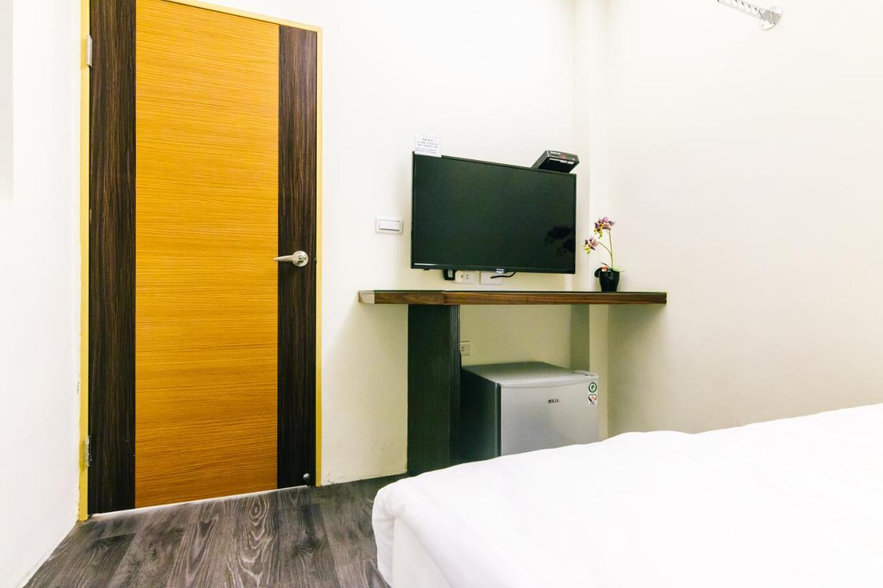 Bobo'S Homestay Luodong Exterior foto